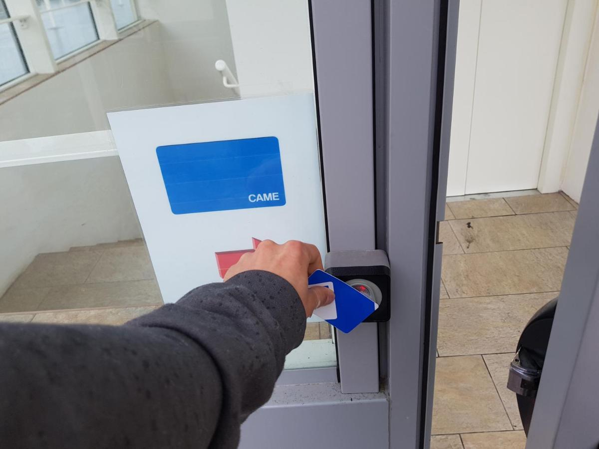 Appartamenti Smart A 30M Da Viale Dante E 100M Dal Mare Riccione Exterior foto